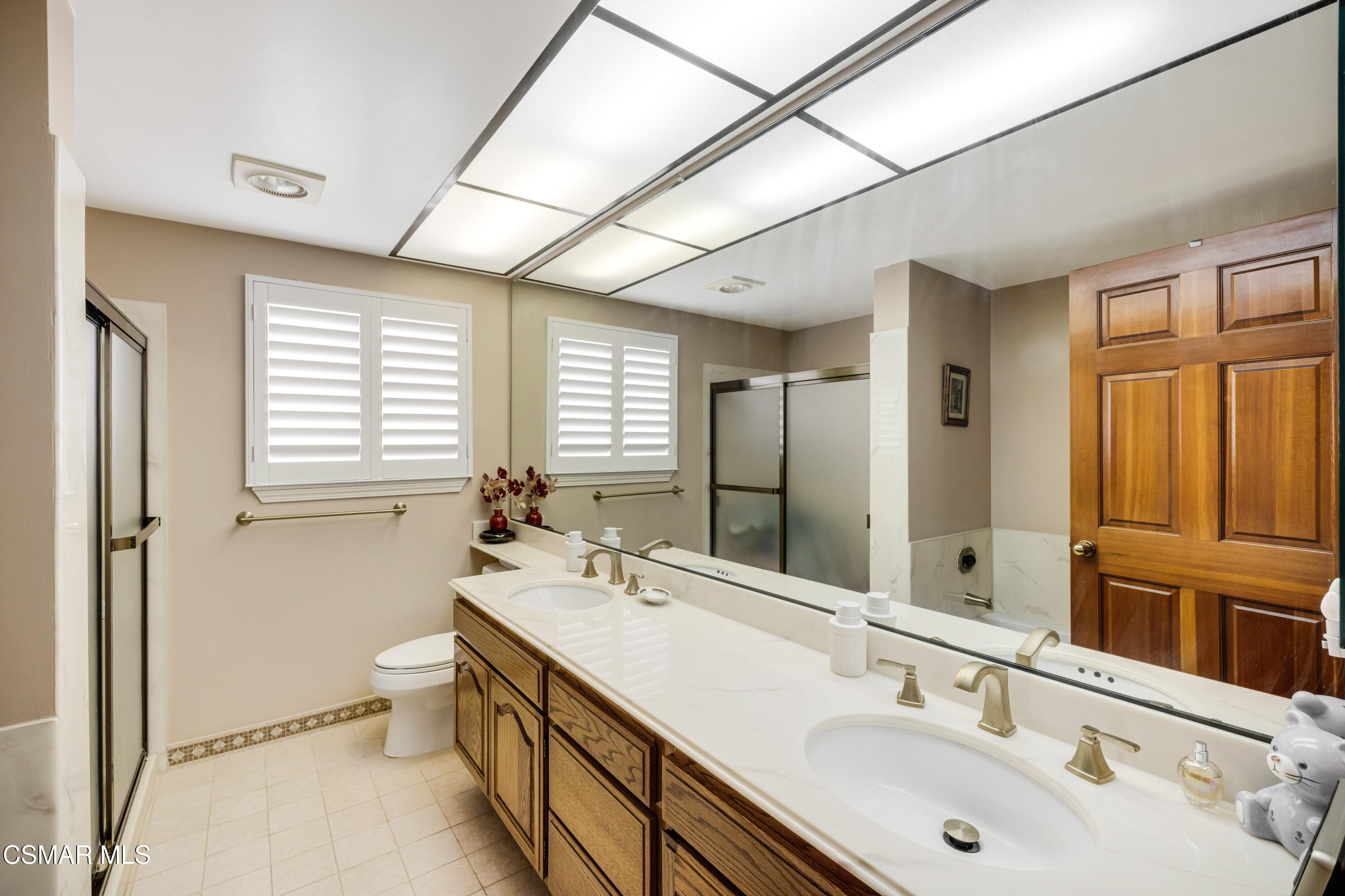 18128 Sandringham Court Porter Ranch, CA 91326 - Photo 42 of 60 upstairs bathroom
