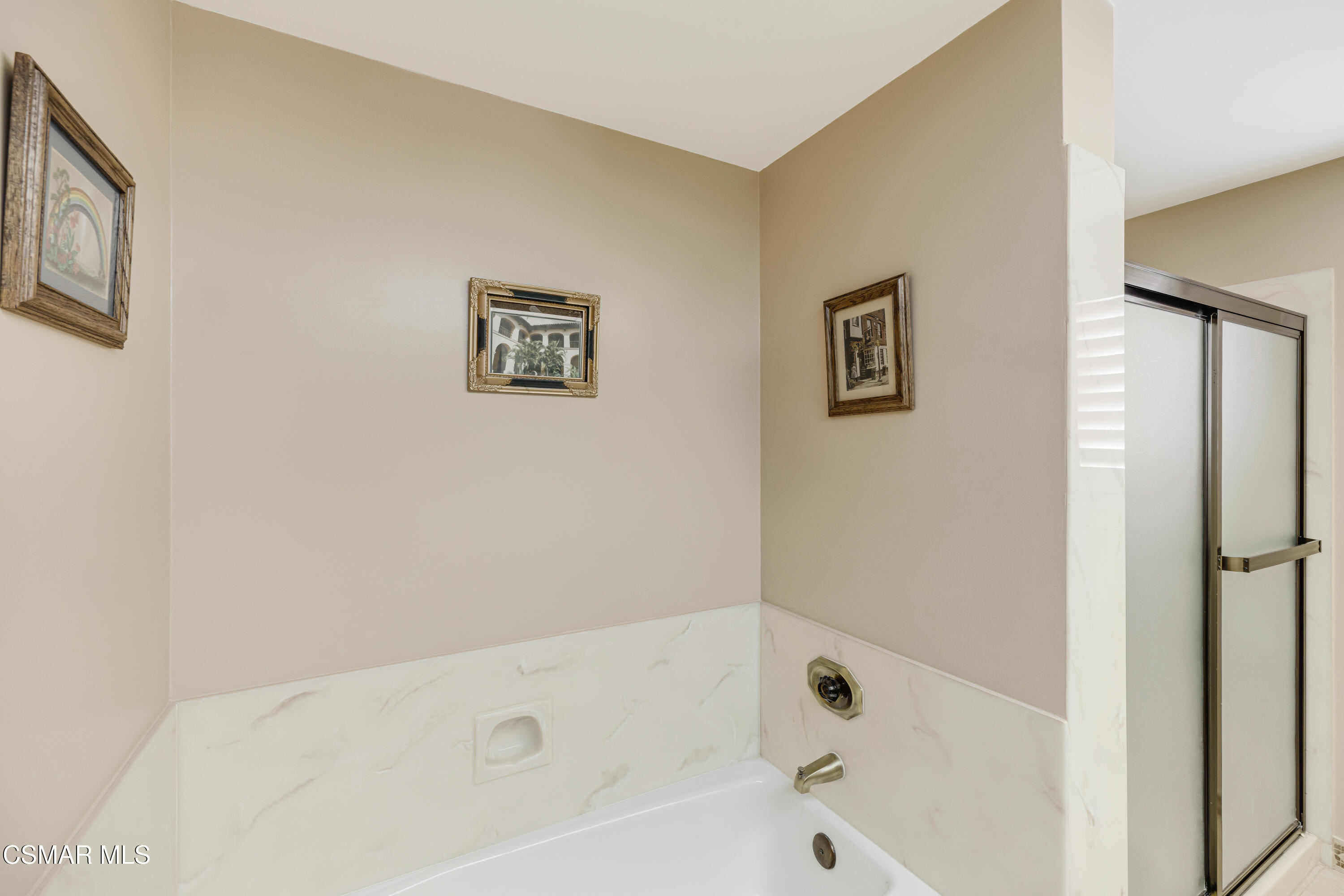 18128 Sandringham Court Porter Ranch, CA 91326 - Photo 43 of 60 upstairs bathroom