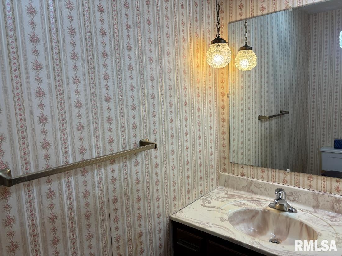 3405 Bluff Road Springfield, IL 62711 - Photo 14 of 38