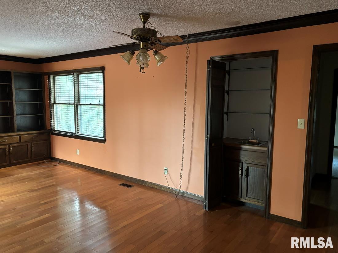 3405 Bluff Road Springfield, IL 62711 - Photo 6 of 38