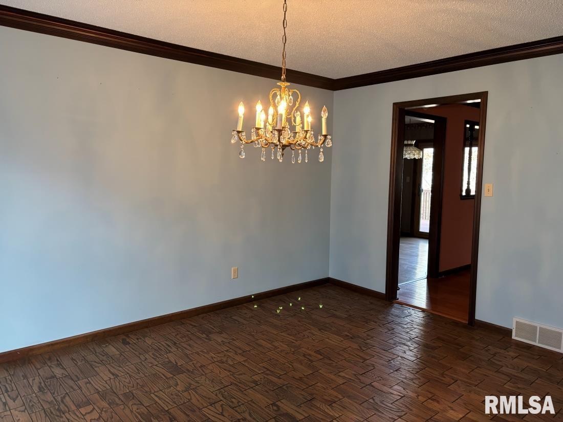 3405 Bluff Road Springfield, IL 62711 - Photo 8 of 38