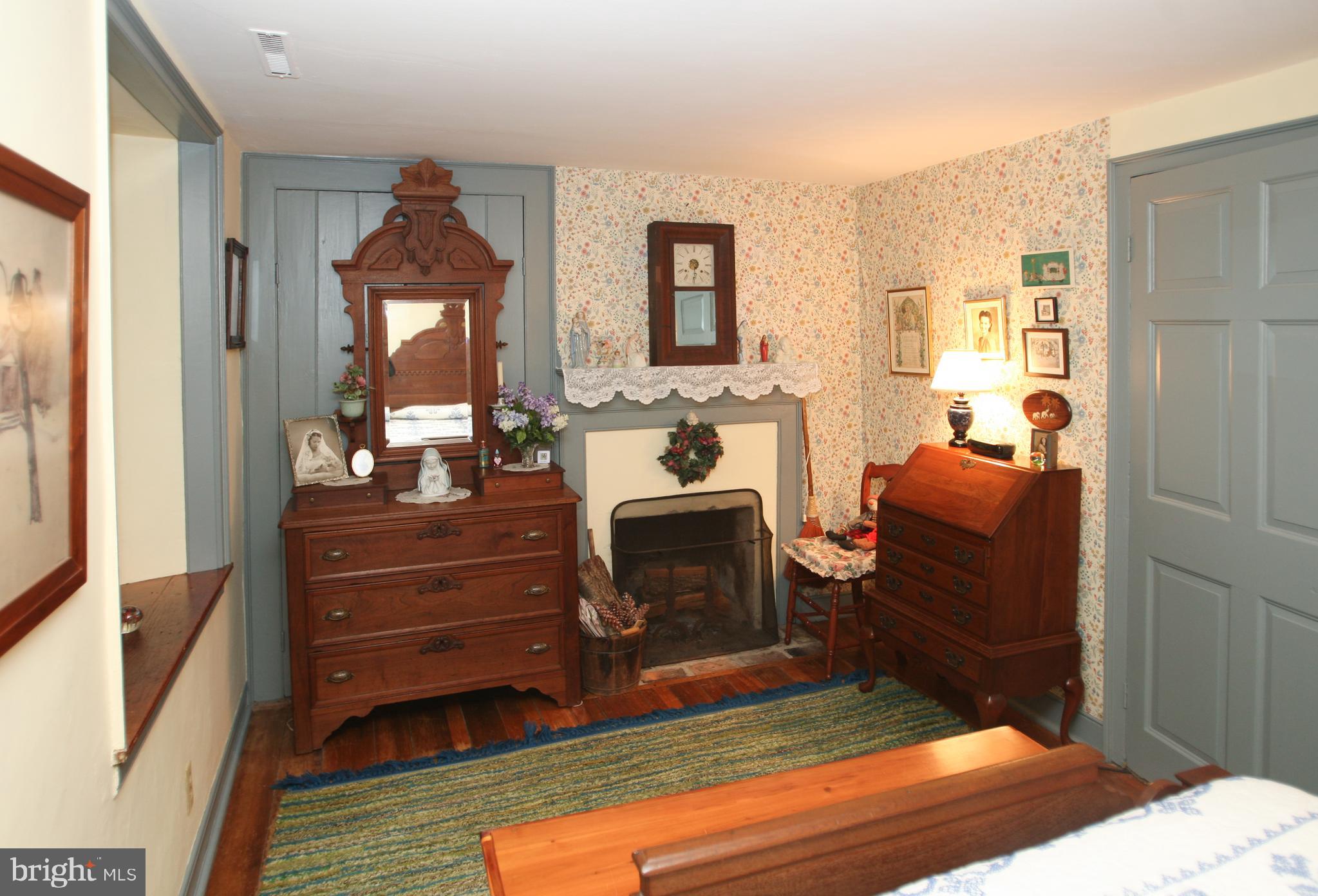 308 Northbank Road Landenberg, PA 19350 - Photo 19 of 38 Bedroom 1 w/fireplace