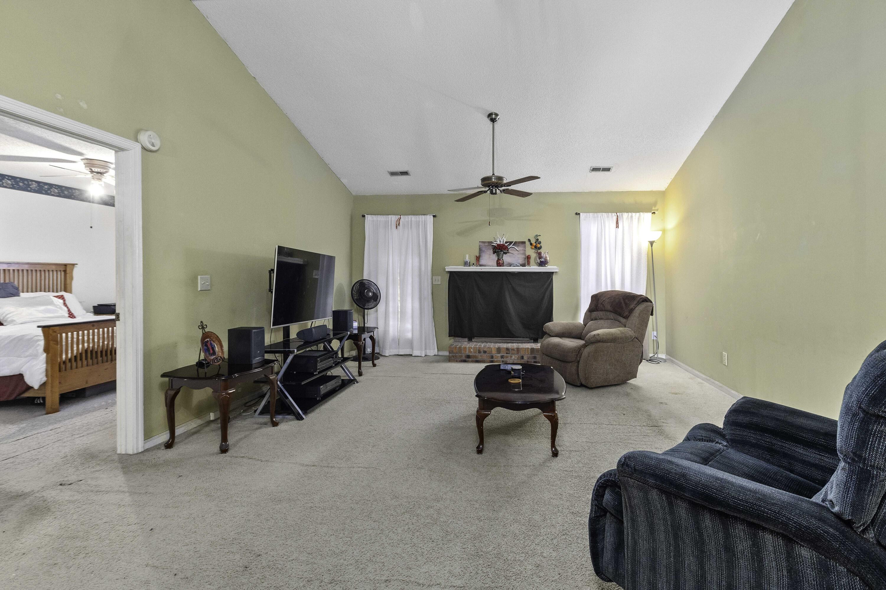 450 Indigo Road Goose Creek, SC 29445 - Photo 3 of 39 450IndigoRd-CasaVerdemediaLLC5