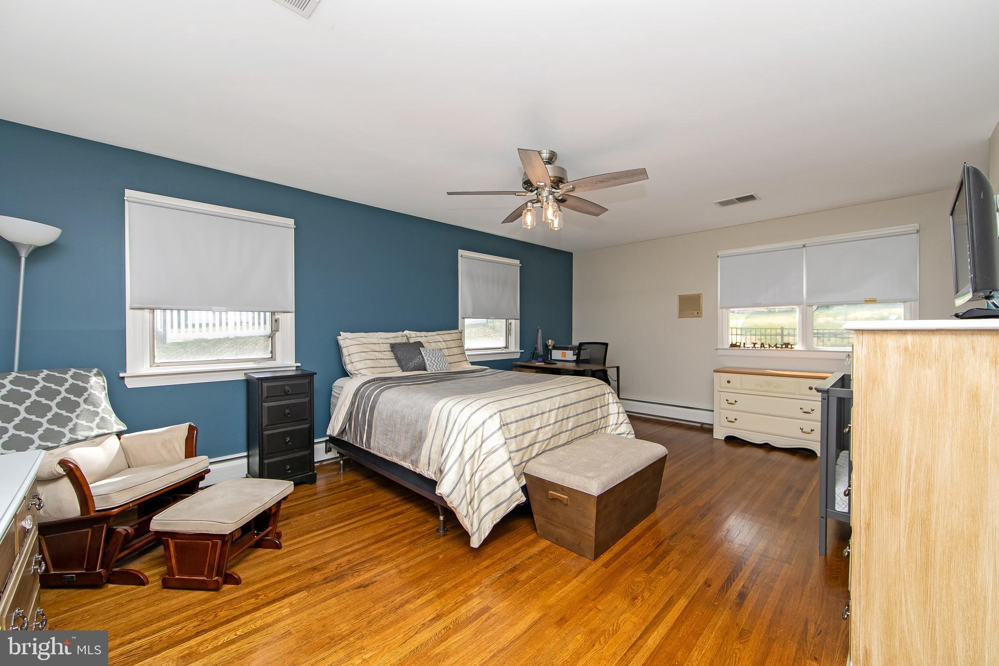 800 West Rolling Road Springfield, PA 19064 - Photo 25 of 53 Primary Suite