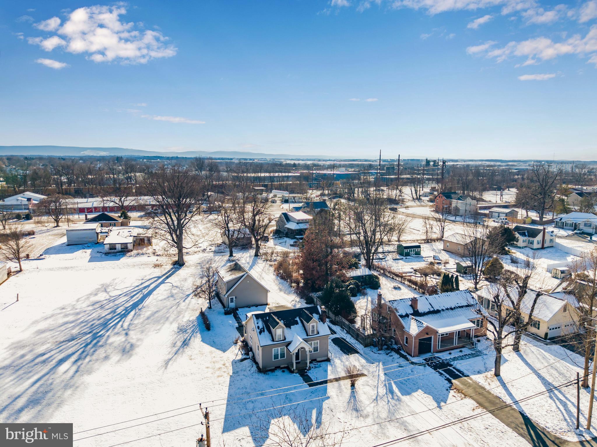 910 West Louther Street Carlisle, PA 17013 - Photo 35 of 39