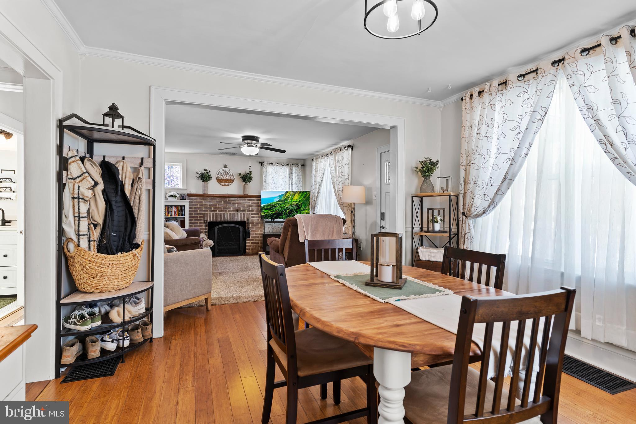910 West Louther Street Carlisle, PA 17013 - Photo 10 of 39 Adjoins Kitchen