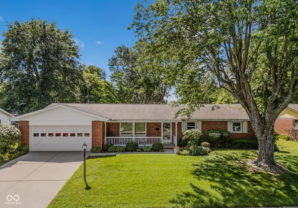 $295,000 | 3142 Fairlawn Drive, Columbus, IN 47203