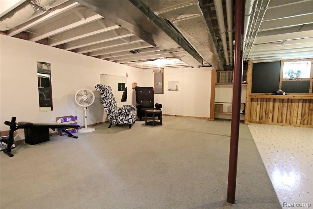 5959 Fox Lake Road Goodrich, MI 48438 - Photo 30 of 46 32) Basement.jpg