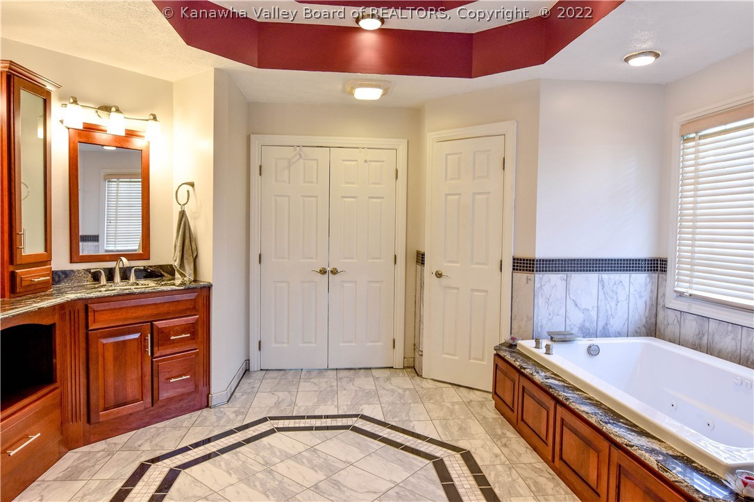 15 Hazel Circle Winfield, WV 25213 - Photo 24 of 34 Gallery Image 24