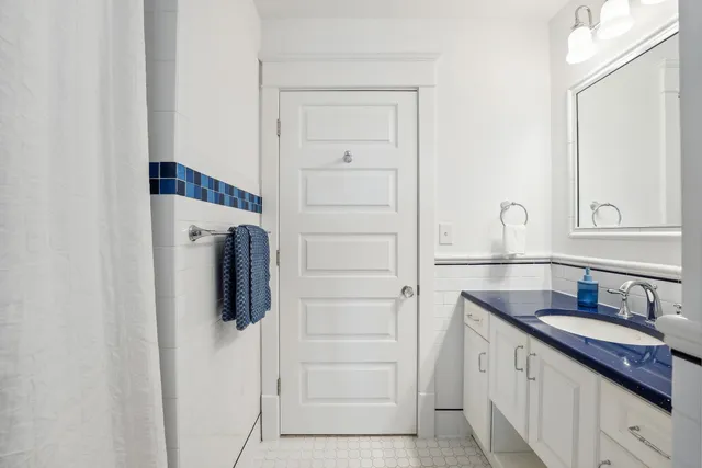 $8,799,000 | 73 25th Street East, Avalon, NJ 08202