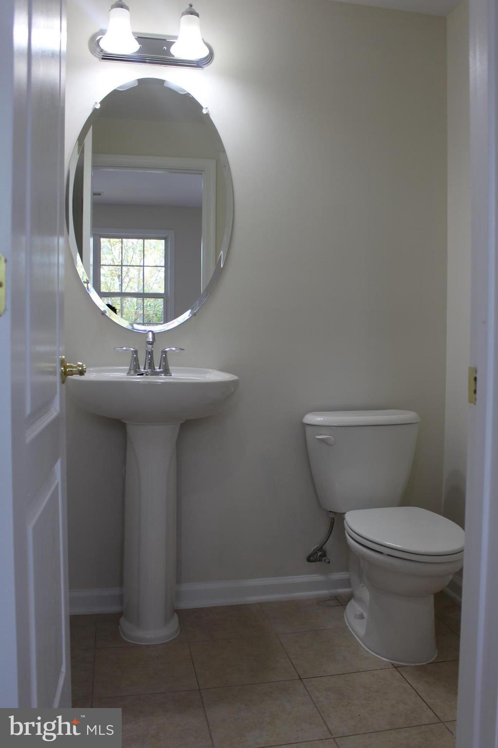 8104 Sport View Road Landover, MD 20785 - Photo 23 of 27 Bath