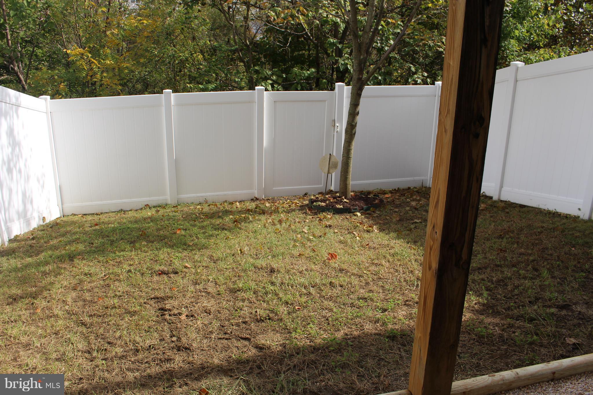 8104 Sport View Road Landover, MD 20785 - Photo 26 of 27 Exterior (Rear)