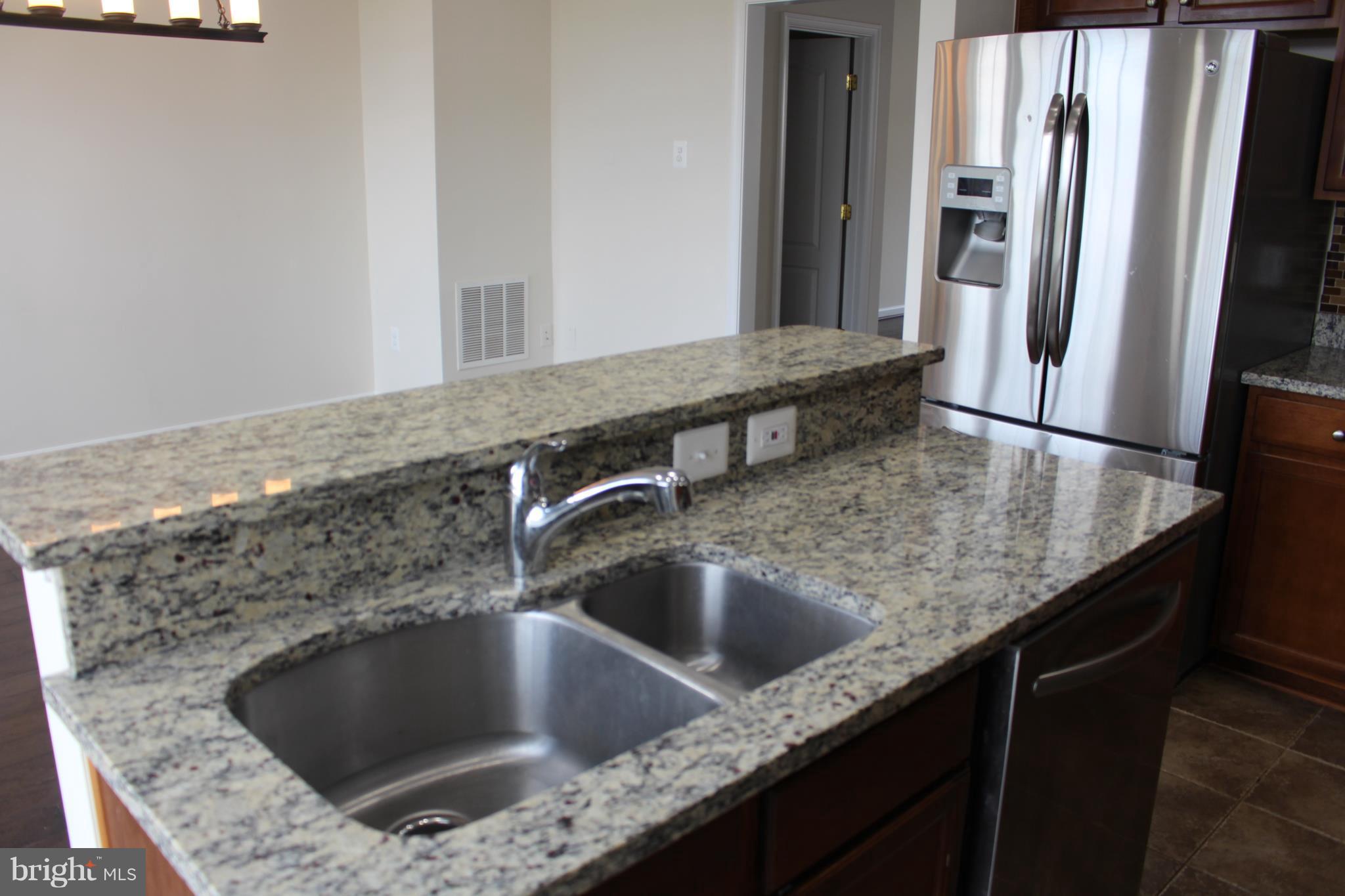 8104 Sport View Road Landover, MD 20785 - Photo 5 of 27 Kitchen