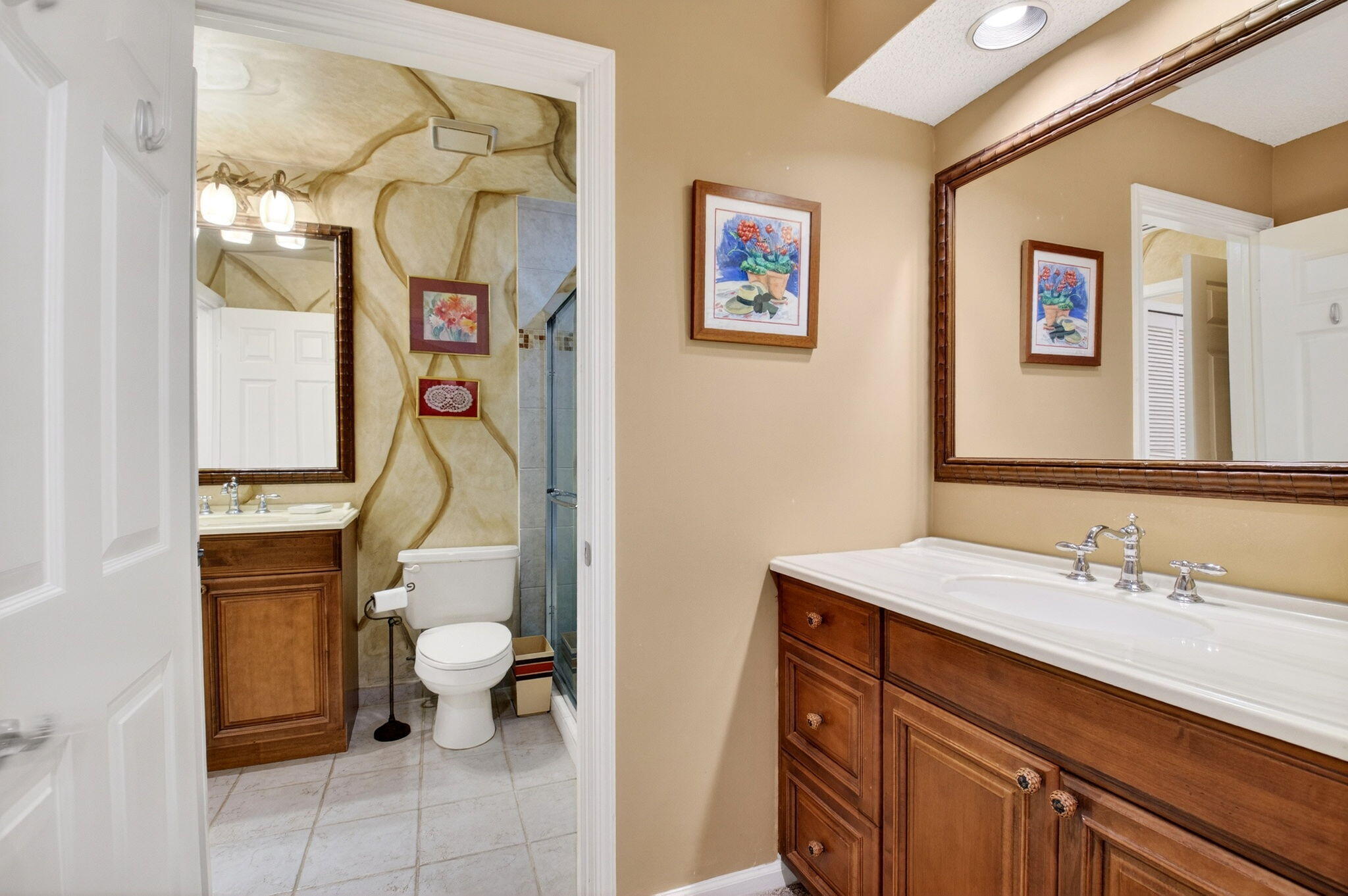 21700 Club Villa Terrace Boca Raton, FL 33433 - Photo 45 of 66 GUEST BATH