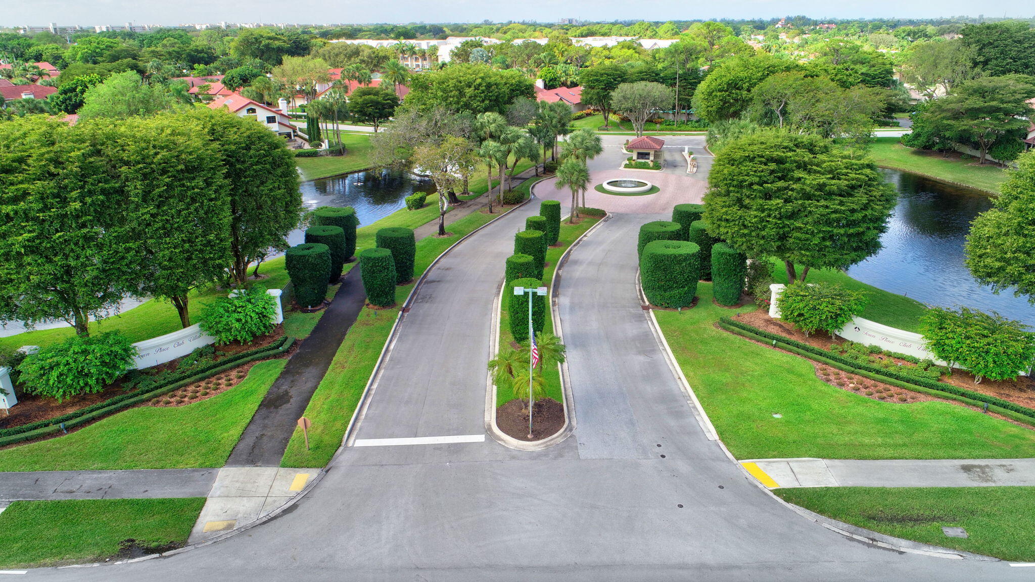 21700 Club Villa Terrace Boca Raton, FL 33433 - Photo 56 of 70 24 HOUR GATED SECURITY