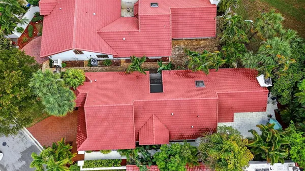 $749,000 | 21700 Club Villa Terrace, Boca Raton, FL 33433