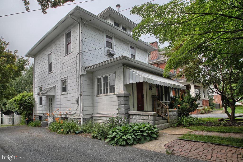 316 Pleasure Road Lancaster, PA 17601 - Photo 1 of 26 Gallery Image 1