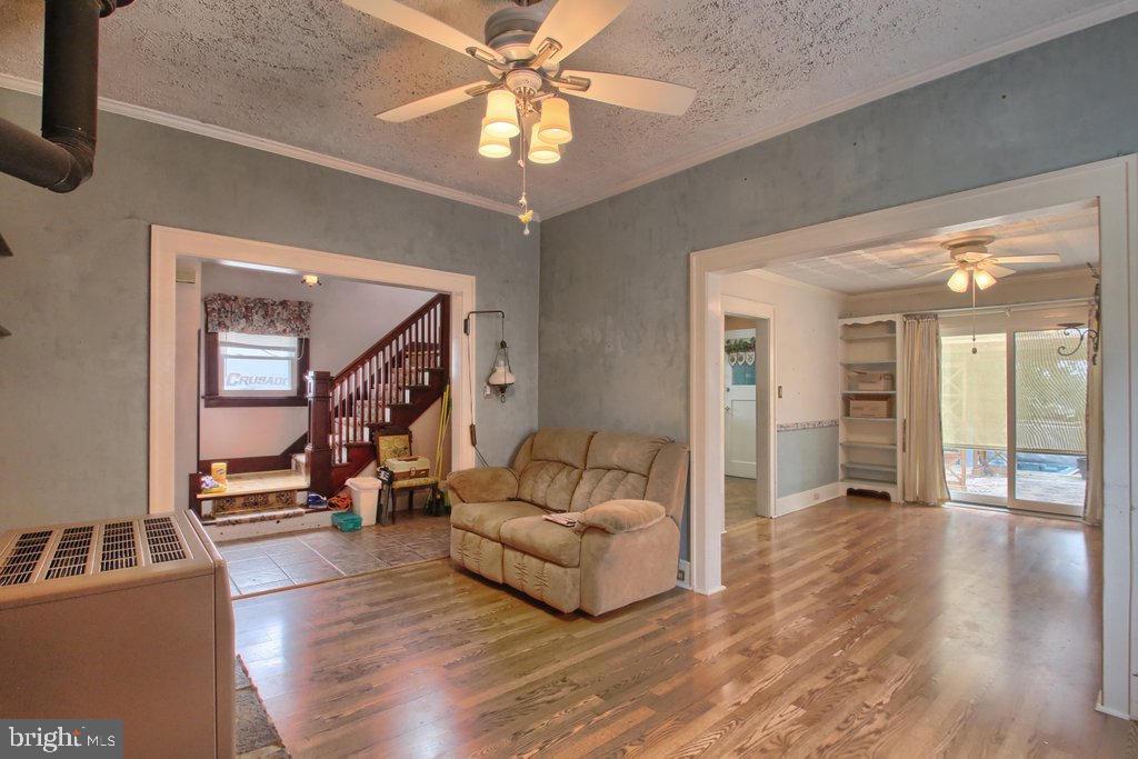 316 Pleasure Road Lancaster, PA 17601 - Photo 3 of 26 Gallery Image 3