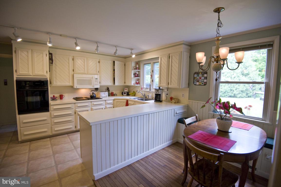 1490 Mission Road Lancaster, PA 17601 - Photo 11 of 51