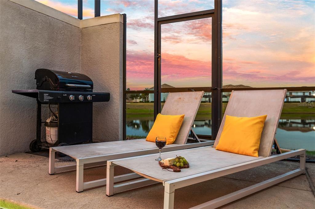 4895 Romeo Circle Kissimmee, FL 34746 - Photo 41 of 93 a living room with furniture and rug