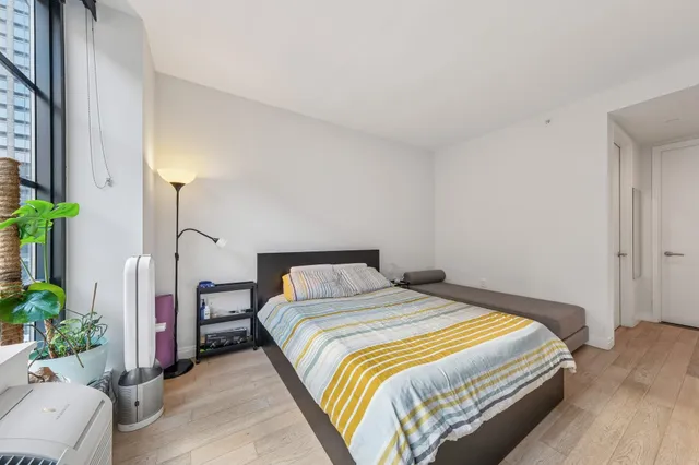 $1,399,999 | 160 1st Street, Unit 805, Jersey City, NJ 07302