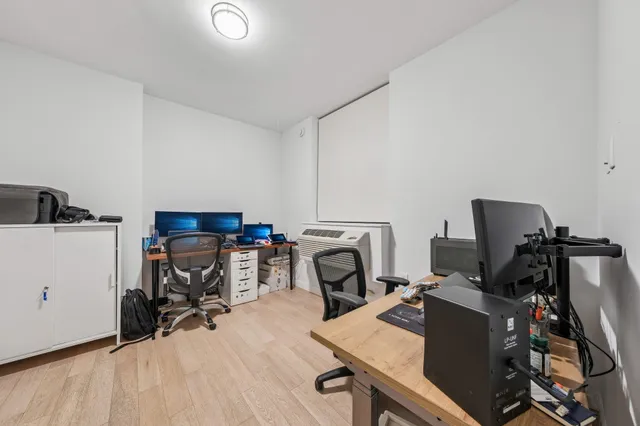 $1,399,999 | 160 1st Street, Unit 805, Jersey City, NJ 07302