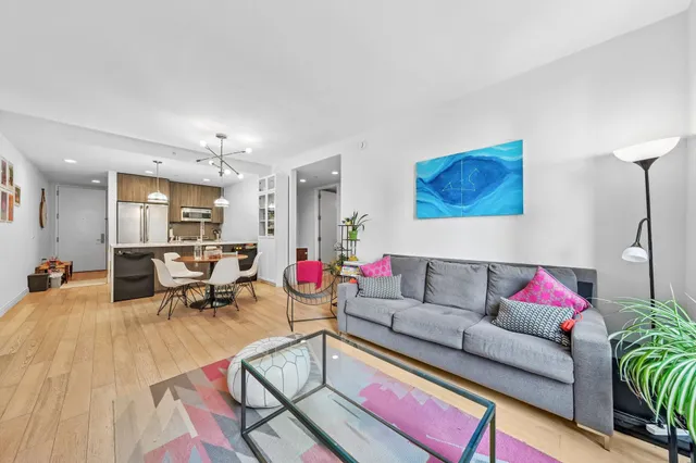 $1,399,999 | 160 1st Street, Unit 805, Jersey City, NJ 07302