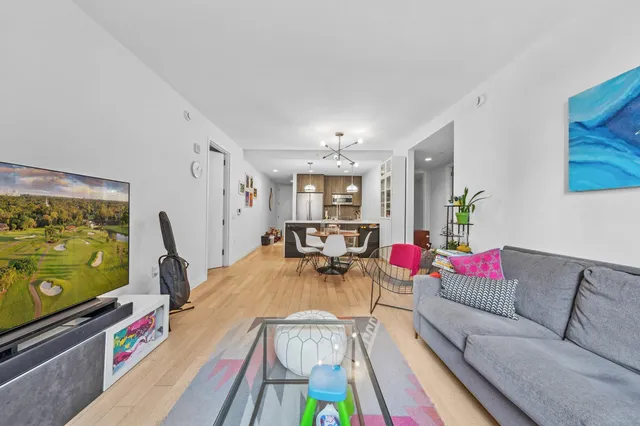 $1,399,999 | 160 1st Street, Unit 805, Jersey City, NJ 07302