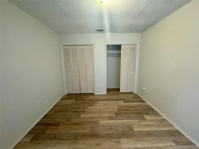 $1,175 | 112 B South Mockingbird Lane, Lockhart, TX 78644