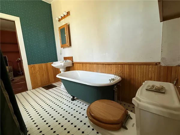 $124,900 | 15 Mill Street, Bridgewater, NY 13313