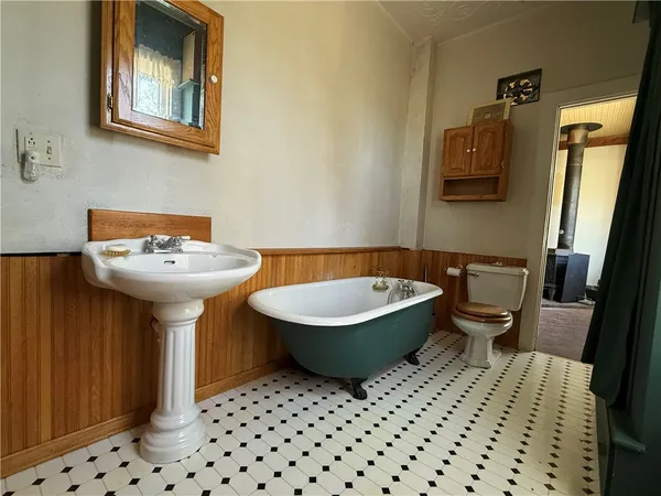 $124,900 | 15 Mill Street, Bridgewater, NY 13313