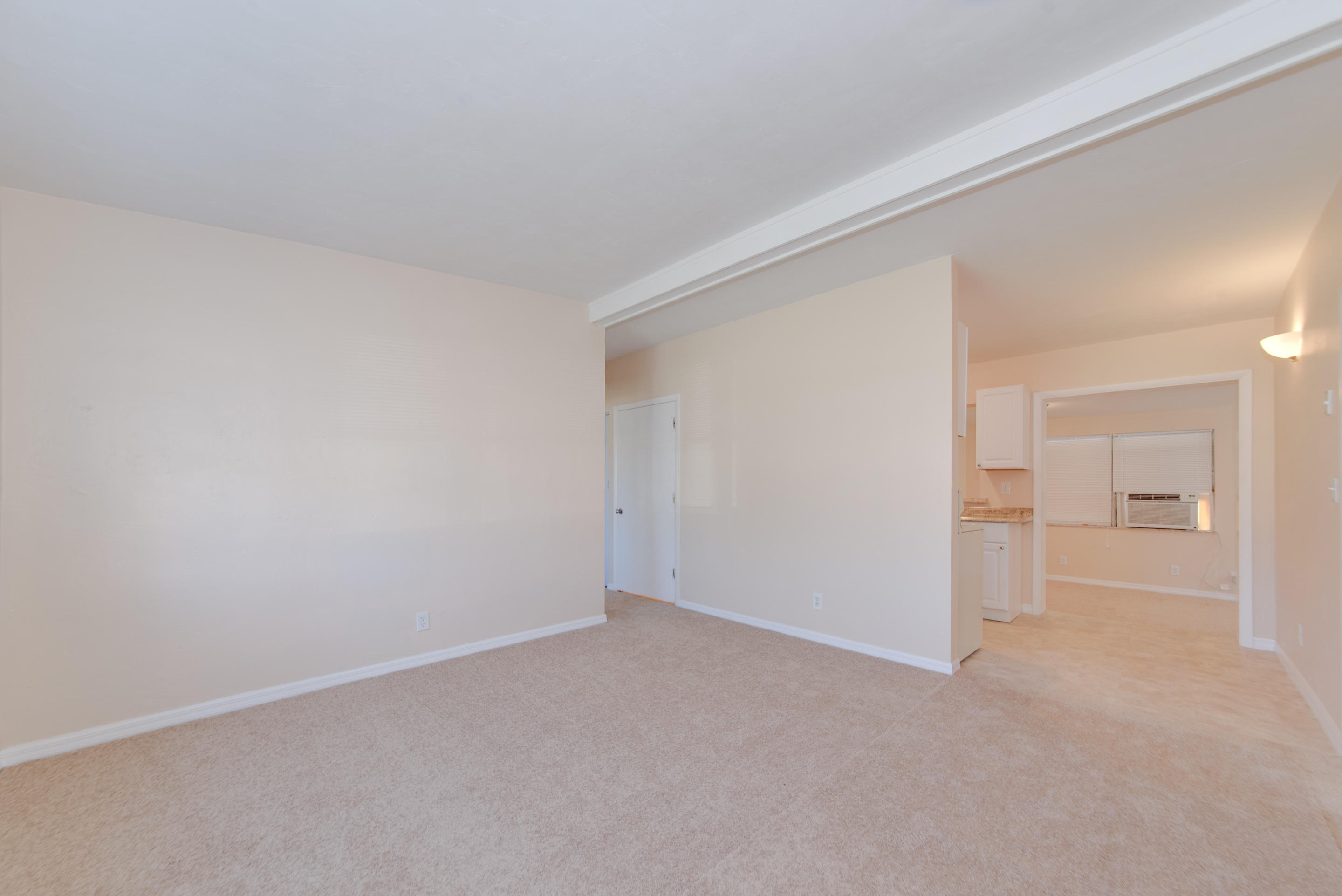 560 Mentone Road Lake Worth, FL 33462 - Photo 8 of 27 MLS-8