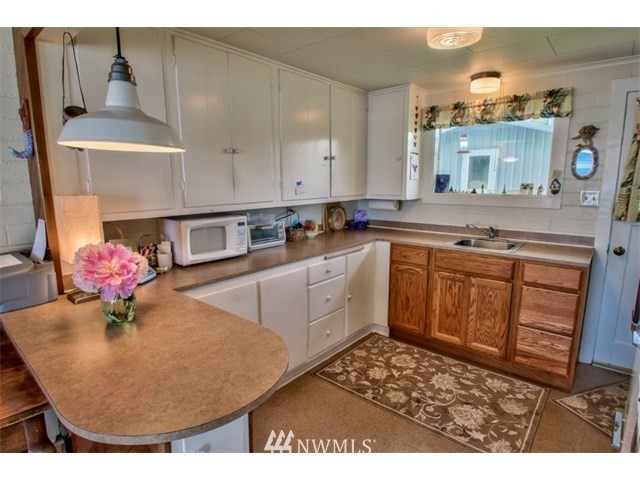 9674 Samish Island Road Bow, WA 98232 - Photo 12 of 25 Gallery Image 12