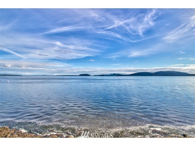 9674 Samish Island Road Bow, WA 98232 - Photo 3 of 25 Gallery Image 3