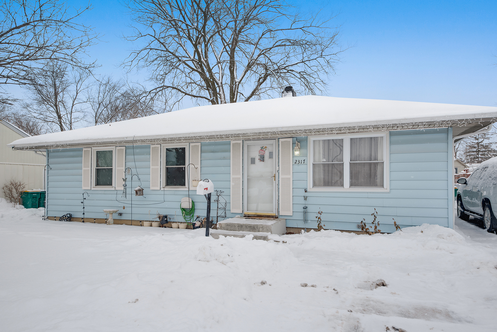 2317 Black Road Joliet, IL 60435 - Photo 1 of 15 Gallery Image 1