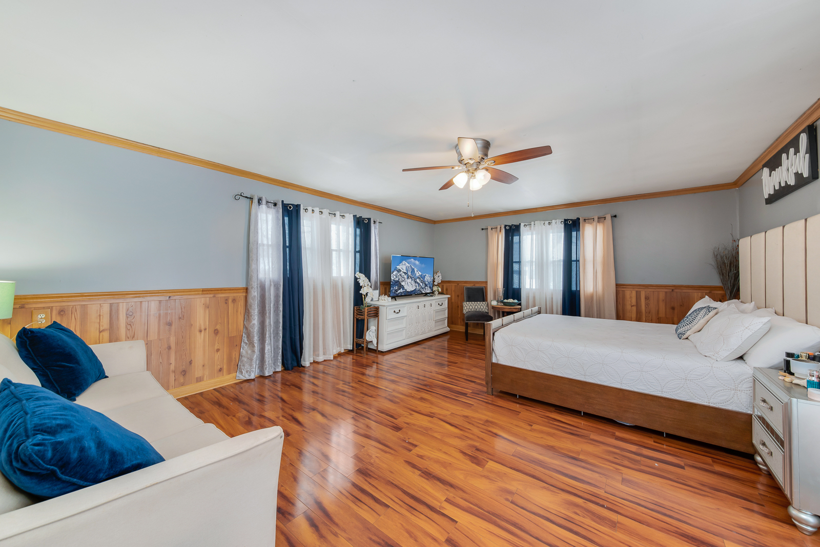 2317 Black Road Joliet, IL 60435 - Photo 8 of 15 Gallery Image 8
