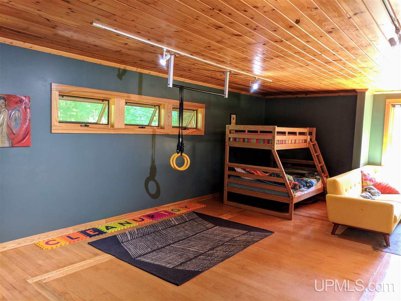 635 Co Road Marquette, MI 49855 - Photo 17 of 50