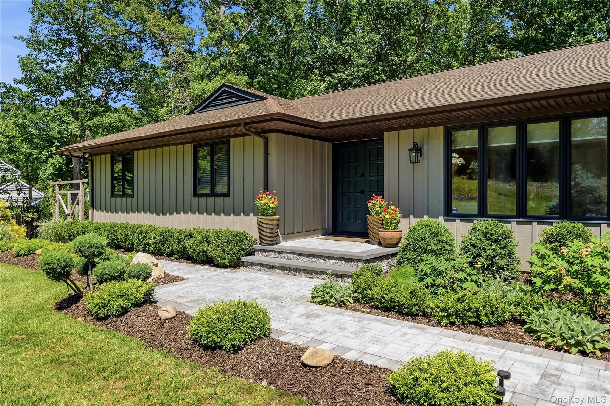 53 Soundview Drive Shoreham, NY 11786 - Photo 1 of 44