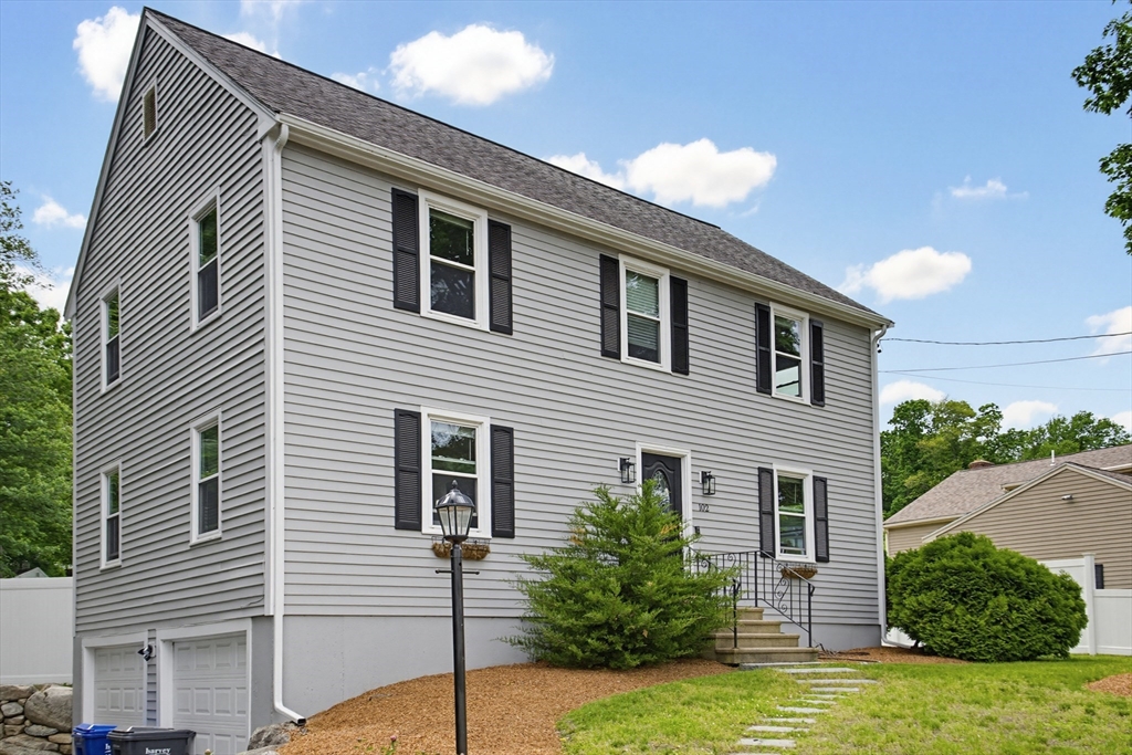 102 Purchase Street Milford, MA 01757 - Photo 2 of 37