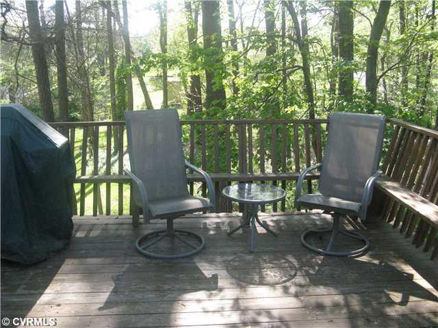 9411 Kennesaw Road Chesterfield, VA 23236 - Photo 8 of 10 Exterior Front