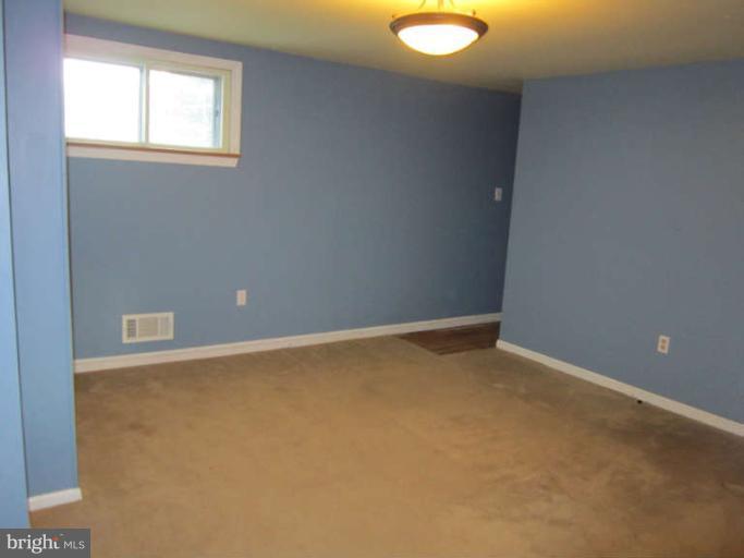 8368 Rocky Springs Road Frederick, MD 21702 - Photo 8 of 17 Bedroom