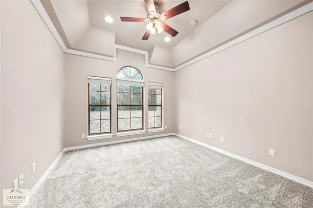 $890,900 | 767 Middleton Road, Stonewall, LA 71078