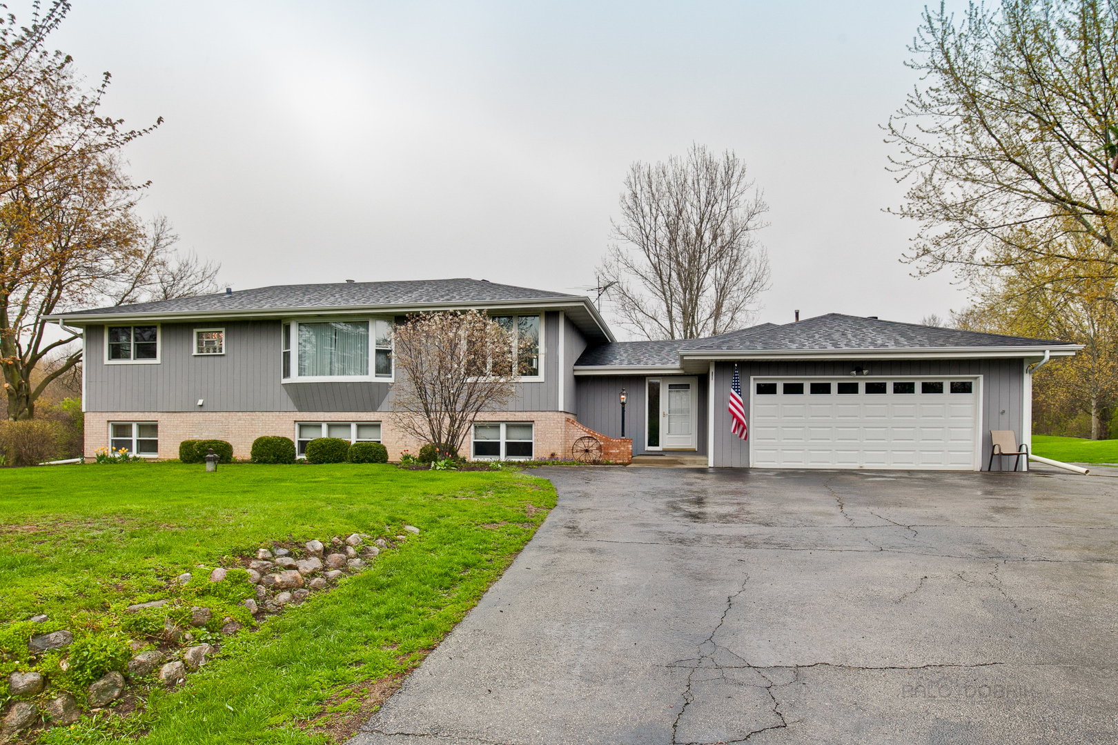 28176 Brandenburg Road Ingleside, IL 60041 - Photo 1 of 34