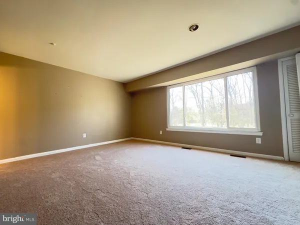 $2,850 | 1017 Oaklyn Court, Voorhees, NJ 08043