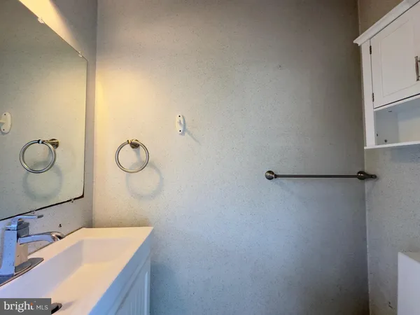 $2,850 | 1017 Oaklyn Court, Voorhees, NJ 08043