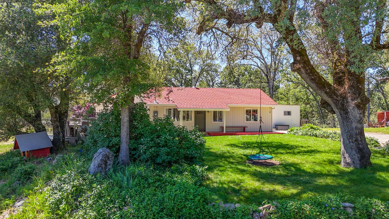 3095 Cedar Creek Road Somerset, CA 95684 - Photo 4 of 42