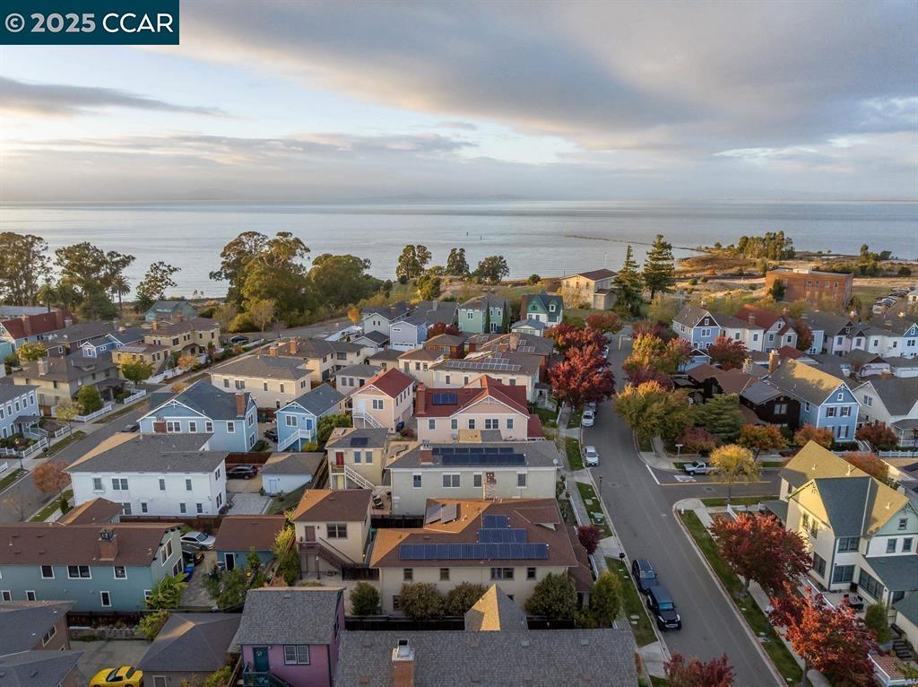 1027 Main Street, Unit B Hercules, CA 94547 - Photo 34 of 39 an aerial view of multiple house