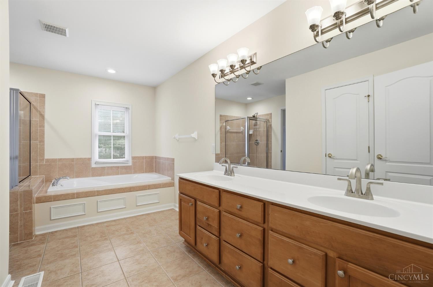 7822 Remington Road Montgomery, OH 45242 - Photo 29 of 46