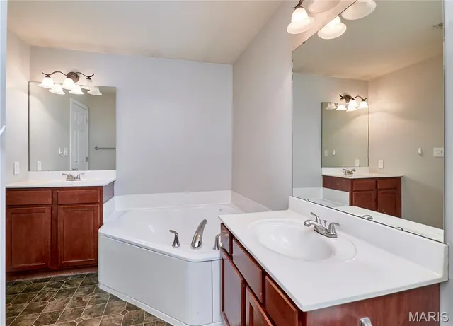 $224,900 | 3624 Capri Way, St. Peters, MO 63304