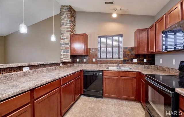 $224,900 | 3624 Capri Way, St. Peters, MO 63304